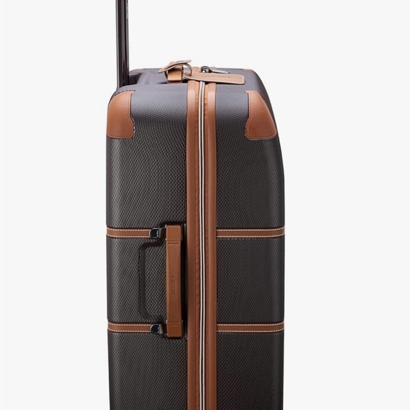 DELSEY PARIS 28 inch suitcase - Picture 8 of 10